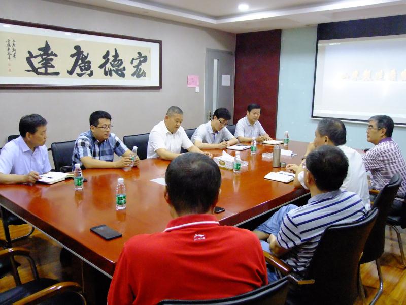 区政协主席张昭森到中国玩球官方网集团调研