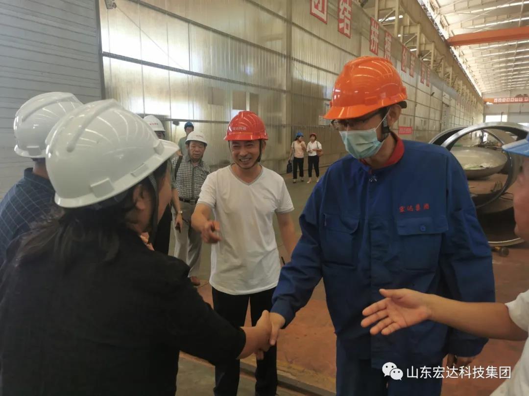 市总工会副主席于虹到中国玩球官方网集团调研